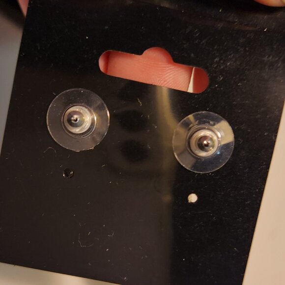 Sterling Silver Cubic Zirconia & Opulent Shell Dangle Earrings - Picture 2 of 2